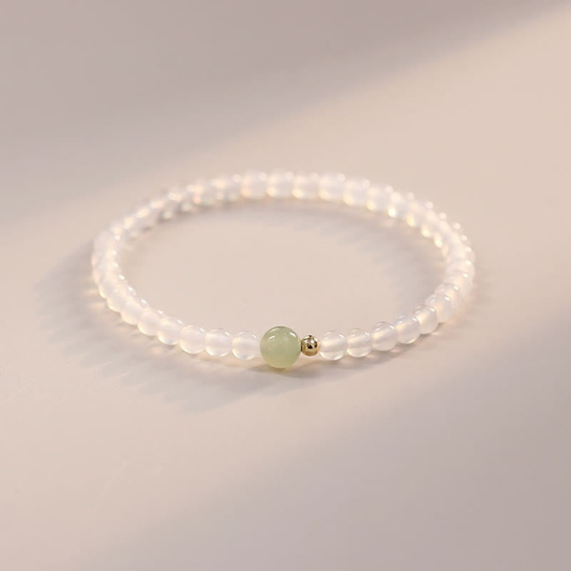Bracelet de protection porte-bonheur en agate blanche naturelle et jade de Buddha Stones