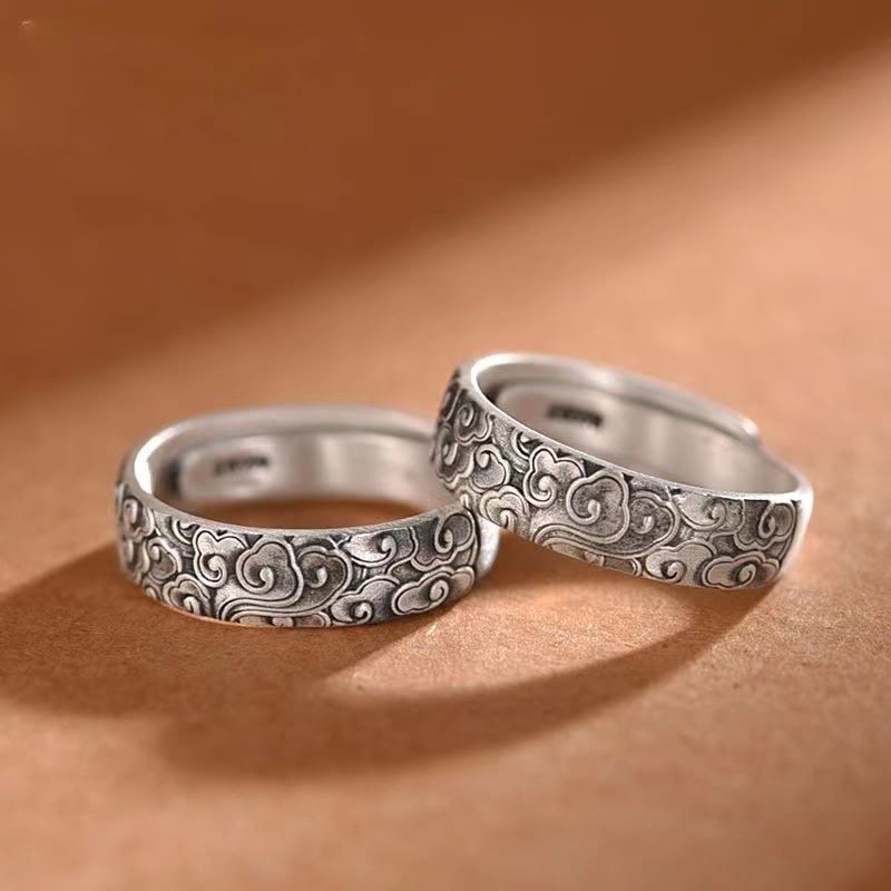 Bague porte-bonheur vintage avec Buddha Stones et motif de nuages propices