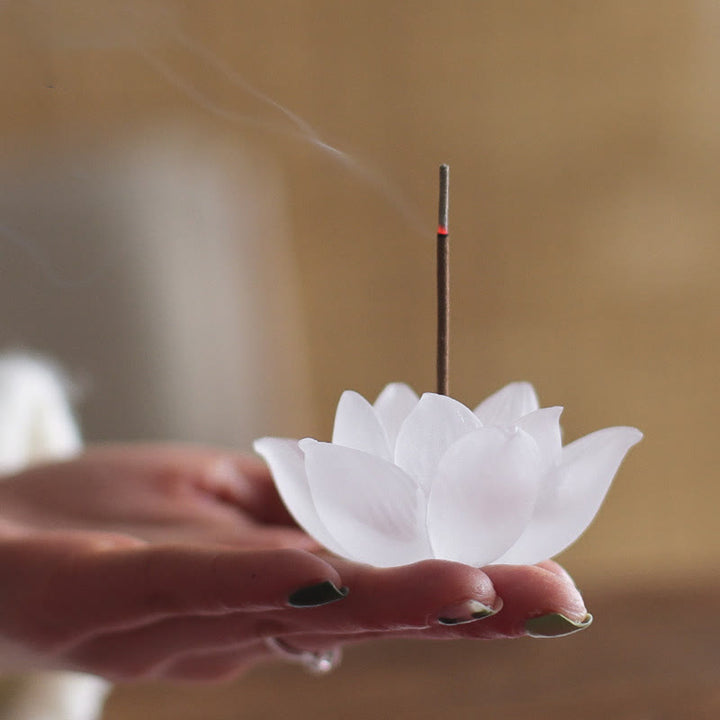 Brûle-encens en forme de bâton de méditation et de guérison en cristal Lotus Liuli de Buddha Stones - image 5