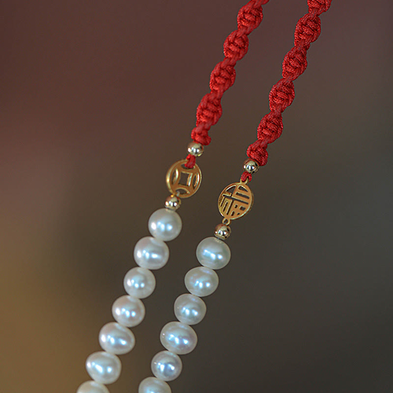 Bracelet tressé en fil rouge avec perles de protection et de chance plaquées or 14 carats