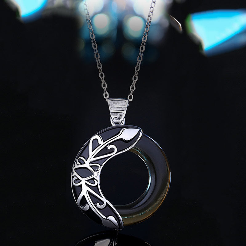 Collier pendentif porte-bonheur en cuivre avec ailes d'amour