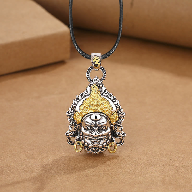 Collier pendentif porte-bonheur en cuivre avec amulette jaune du dieu de la richesse et des Buddha Stones