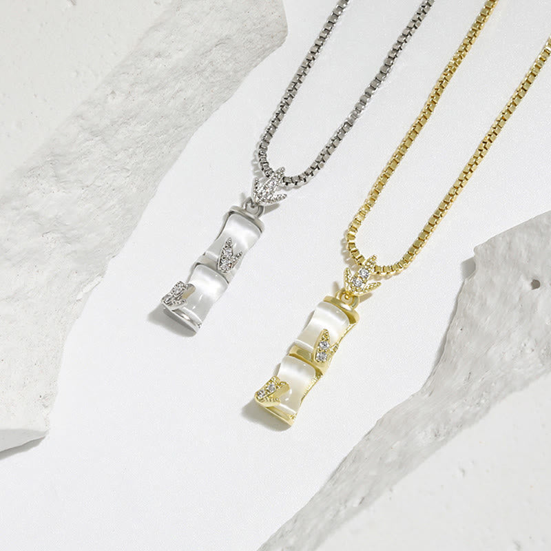 Collier pendentif harmonieux en calcédoine et bambou avec Buddha Stones