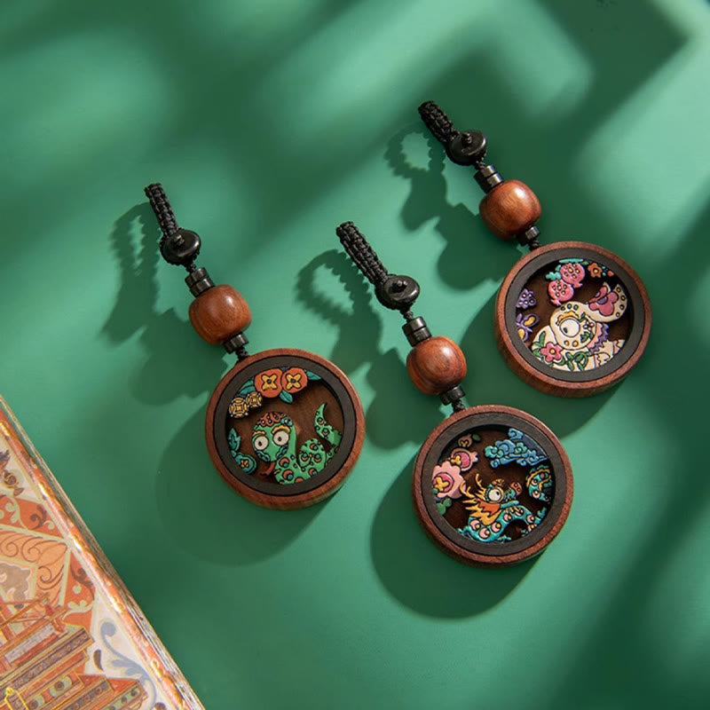 Porte-clés sculpté à la main en bois de rose avec Buddha Stones Année du Dragon Zodiaque chinois peint à la main
