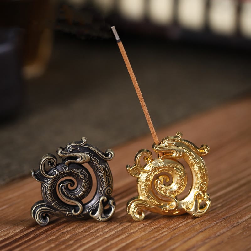 Brûleur d'encens en alliage de zinc à motif de dragon de bon augure en forme de mini Buddha Stones
