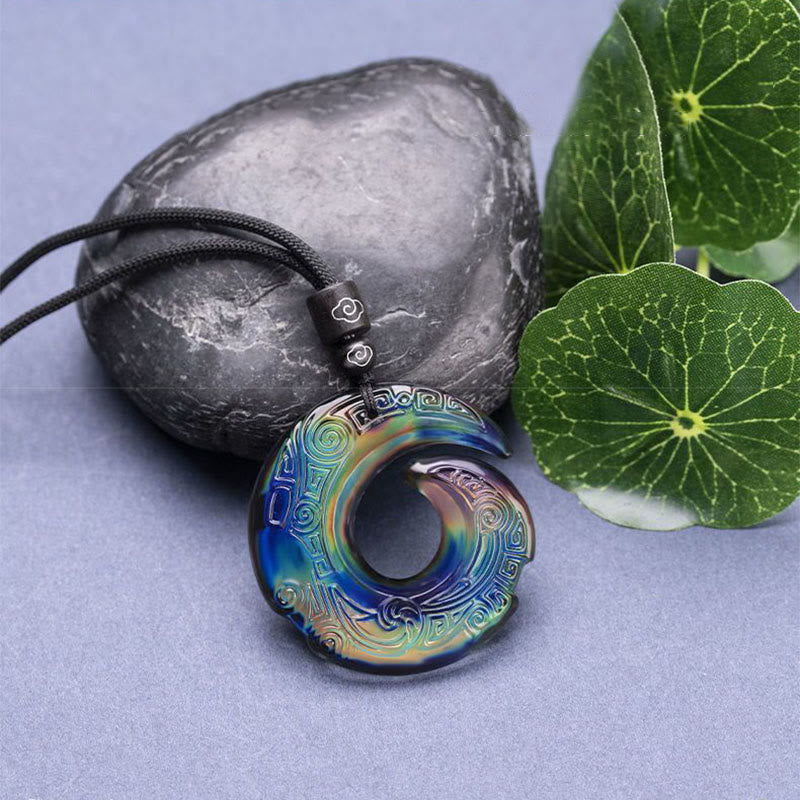 Le changement de couleur améliore la chance et le motif de conception du pendentif en cristal Liuli