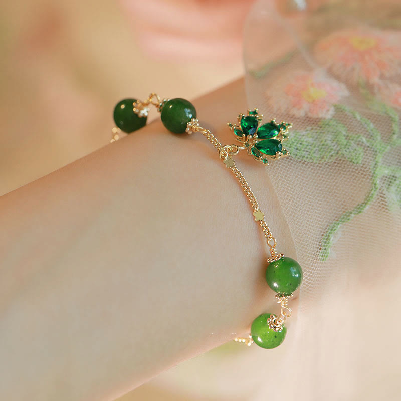 Bracelet en calcédoine verte plaqué or 14 carats avec feuille d'érable et courage de Buddha Stones
