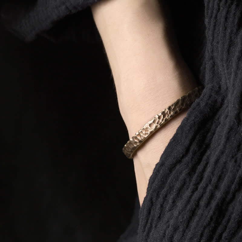 Bracelet manchette en cuivre au design simple Buddha Stones - image 2