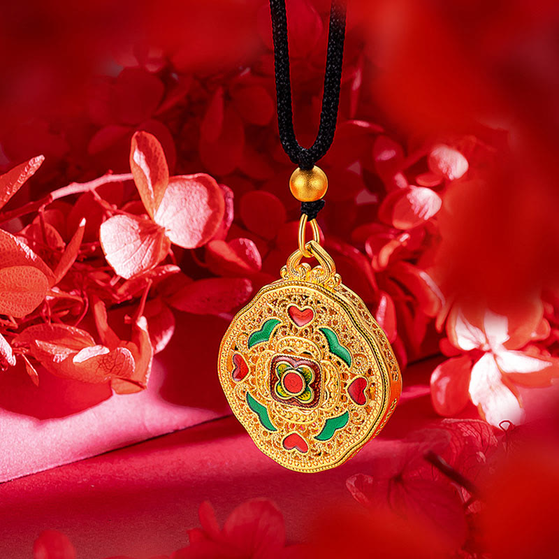 Collier pendentif en cuivre avec Buddha Stones et fleur d'amour et cœur