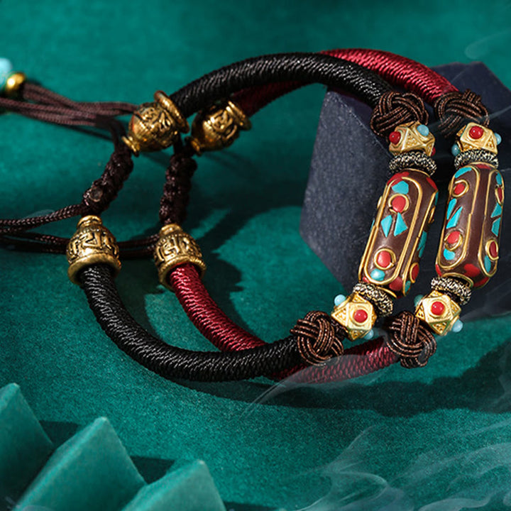 Bracelet tressé en turquoise tibétain fait main avec Buddha Stones Om Mani Padme Hum