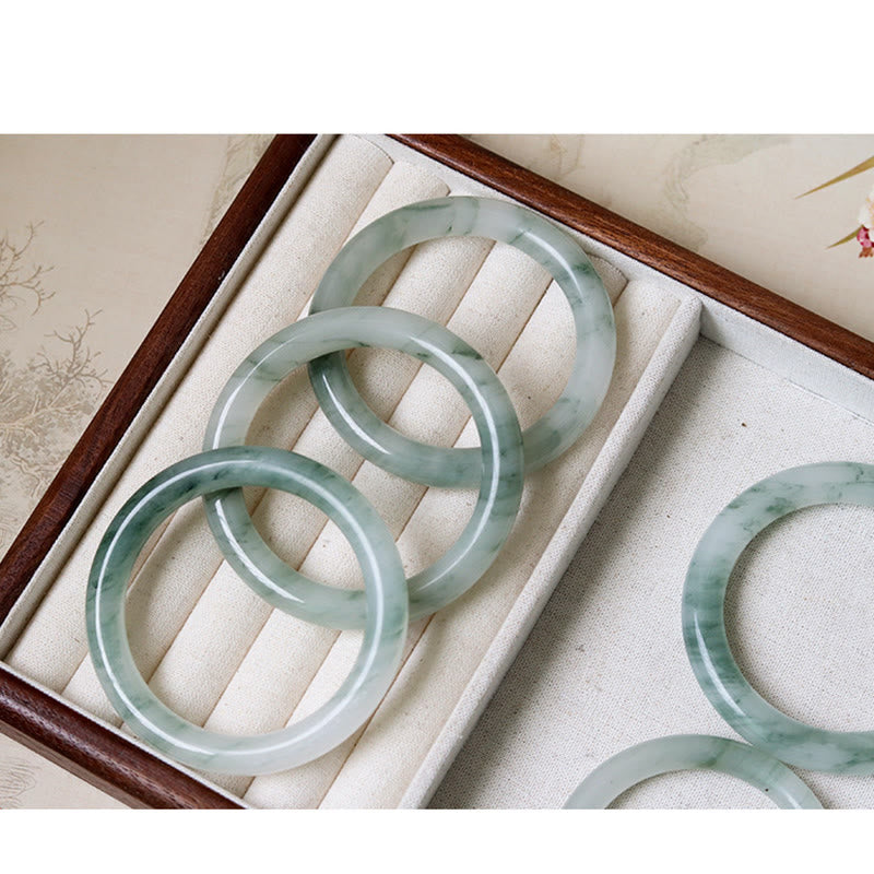 Bracelet jonc en jade naturel Buddha Stones pour la chance et la prospérité