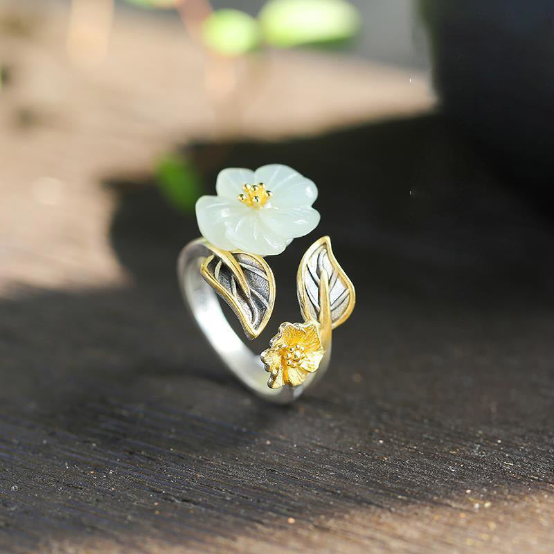 Buddha Stones bonheur en cuivre plaqué argent 925 avec jade blanc et fleur de prunier