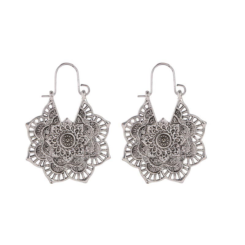 Boucles d'oreilles pendantes en cuivre avec gravure de lotus tibétain et Buddha Stones - Argent - image 6