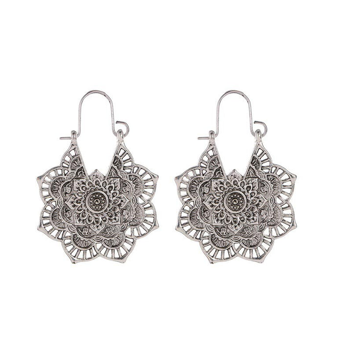 Boucles d'oreilles pendantes en cuivre avec gravure de lotus tibétain et Buddha Stones - Argent - image 6
