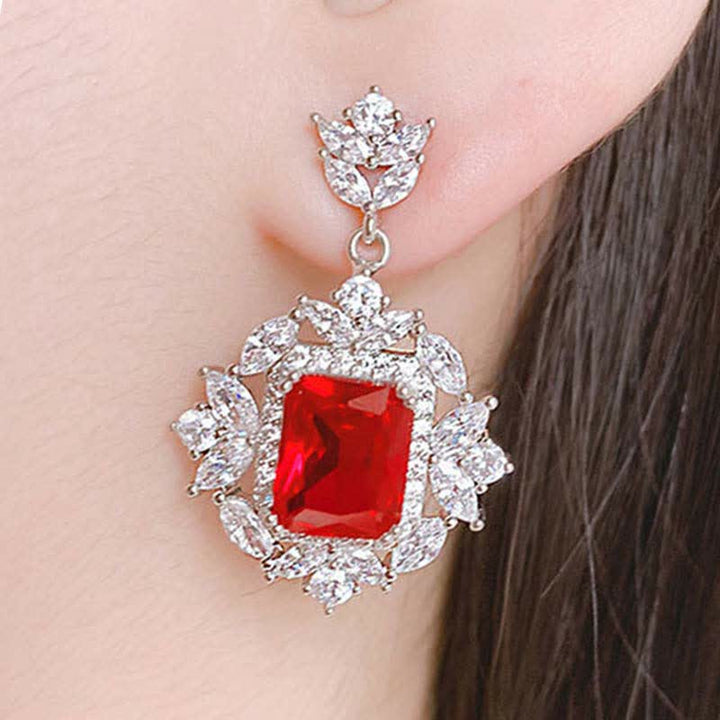 Buddha Stones Cristal d'émeraude Corindon rouge Confiance Courage Bague Boucles d'oreilles Collier Pendentif