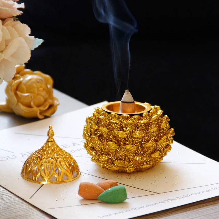 Mini brûleur d'encens à motif de pomme de pin doré pour rituels spirituels, décoration de table pour la maison