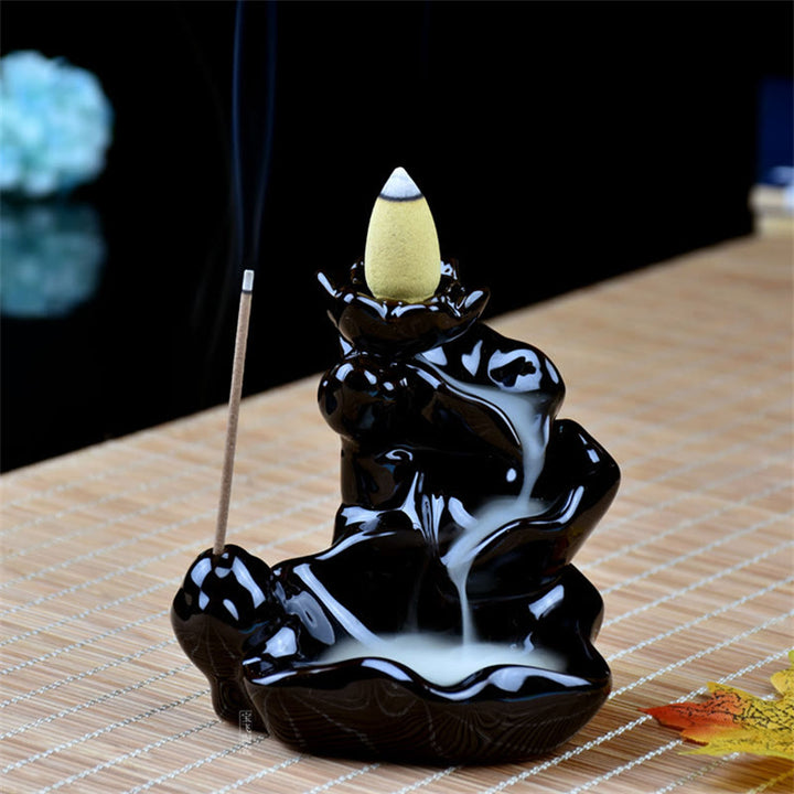 Porte-encens en forme de cascade fabriqué à la main, brûleur en céramique à cône à refoulement