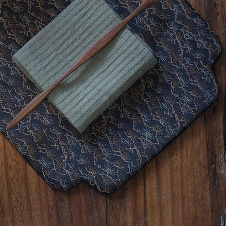 Dessous de verre élégant à motif de brocart floral pour tasse à thé