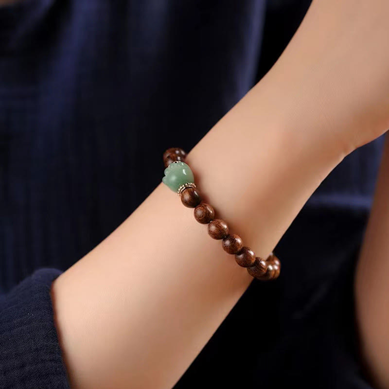 Bracelet de protection pour pattes de chat en bois de santal et Buddha Stones - image 3
