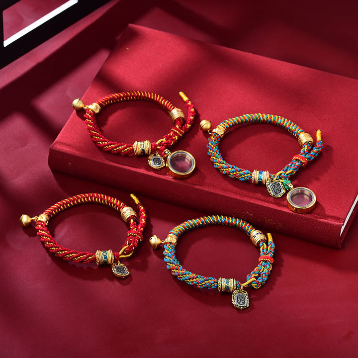 Bracelet amulette tibétain en Buddha Stones sculptées Om Mani Padme Hum déesse de la richesse Zakiram - image 1