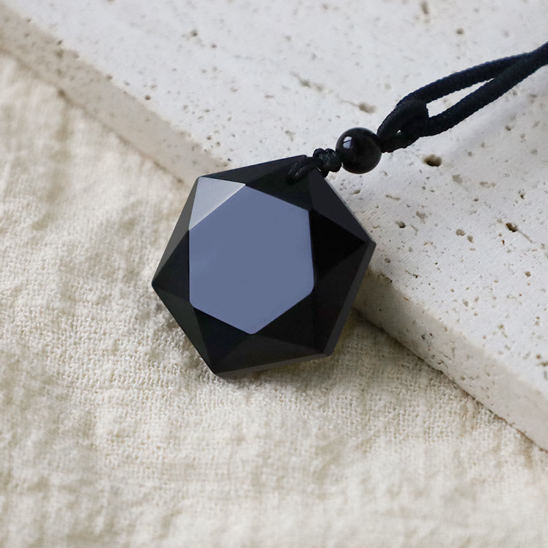 Collier pendentif purificateur talisman en obsidienne noire
