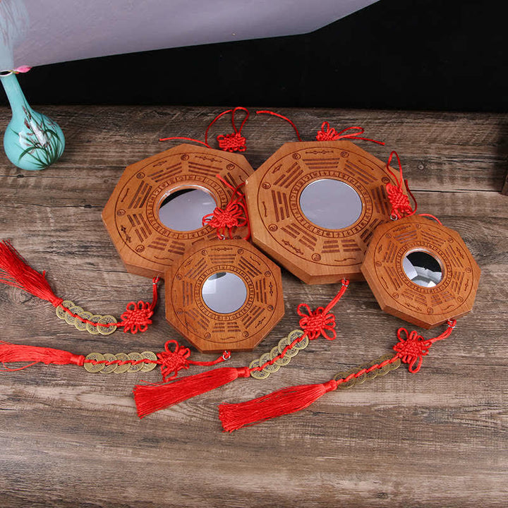 Carte Feng Shui Bagua Pièces de monnaie des cinq empereurs en bois de pêche Nœud chinois Carte énergétique d'équilibre Miroir