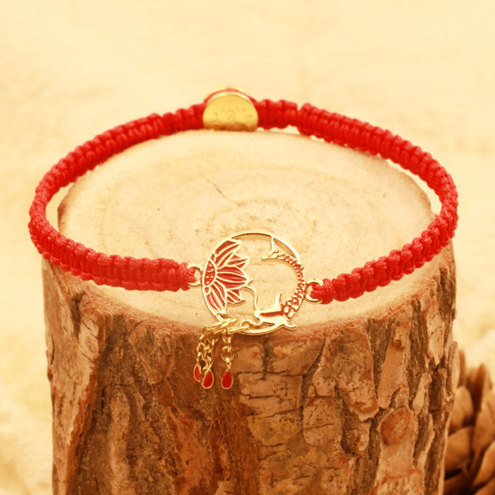 Bracelet tibétain en fil rouge porte-bonheur fait main avec Buddha Stones et poisson koi