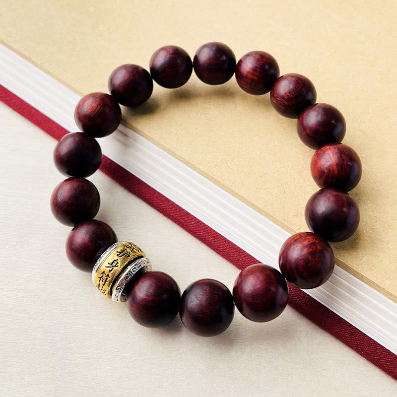 Bracelet de protection en amulette de petite feuille de bois de santal rouge de Buddha Stones