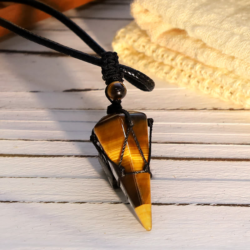 Collier pendentif pointu en pierre naturelle Buddha Stones