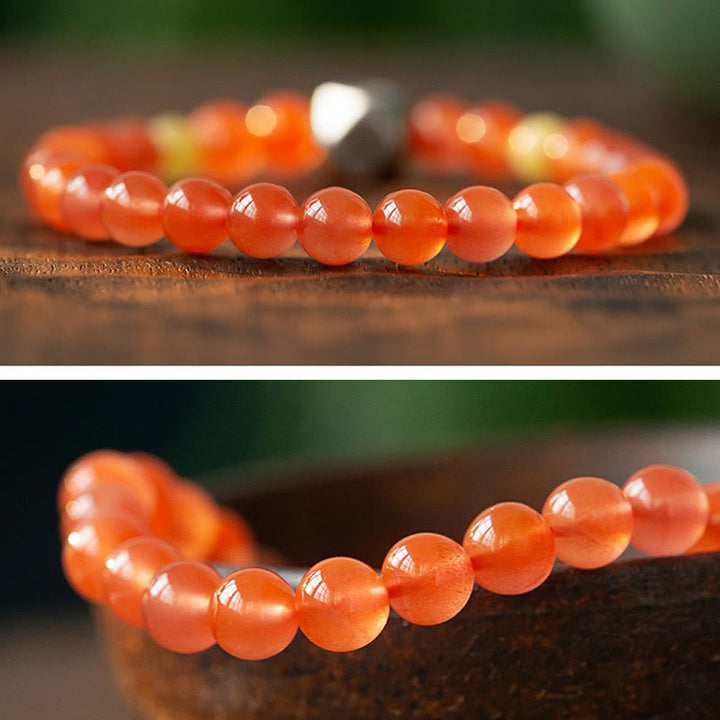 Bracelet d'acceptation de soi en agate rouge et ambre avec amulette du zodiaque chinois en argent sterling 925 de Buddha Stones