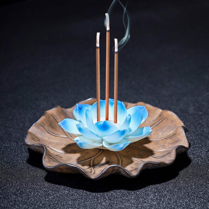 Brûleur d'encens Buddha Stones avec bénédiction du lotus
