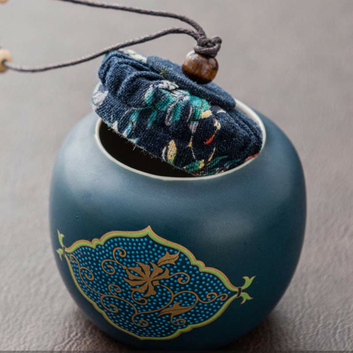 Théière chinoise Gongfu en céramique avec Buddha Stones