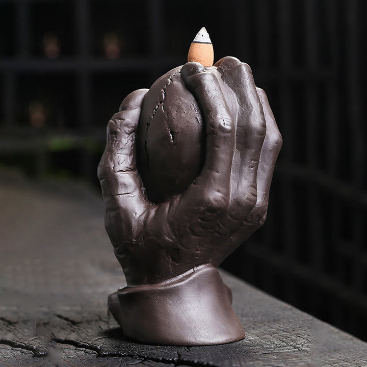 Brûleur d'encens spirituel en argile violette avec tête de mort et main fantôme en Buddha Stones