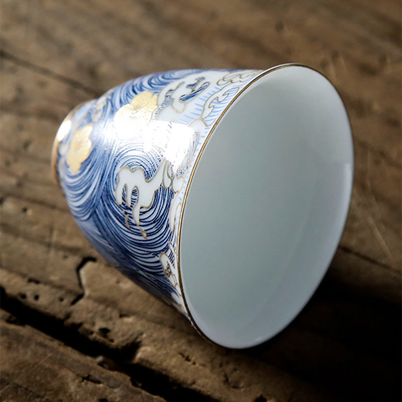 Tasse à thé en céramique avec Buddha Stones et vagues de l'océan vintage
