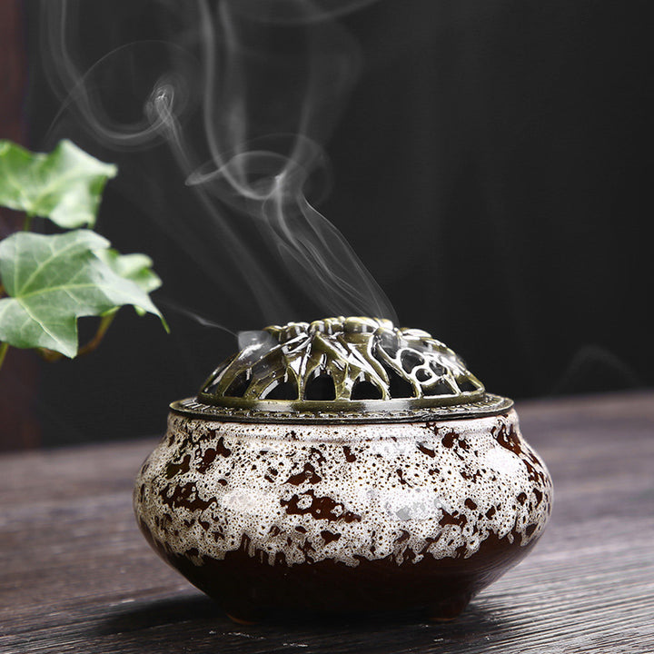Brûleur d'encens en céramique à motif de fleurs et de Buddha Stones