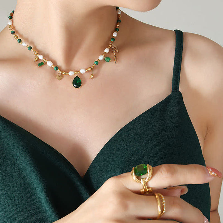 Collier pendentif calme en perles de zircon turquoise