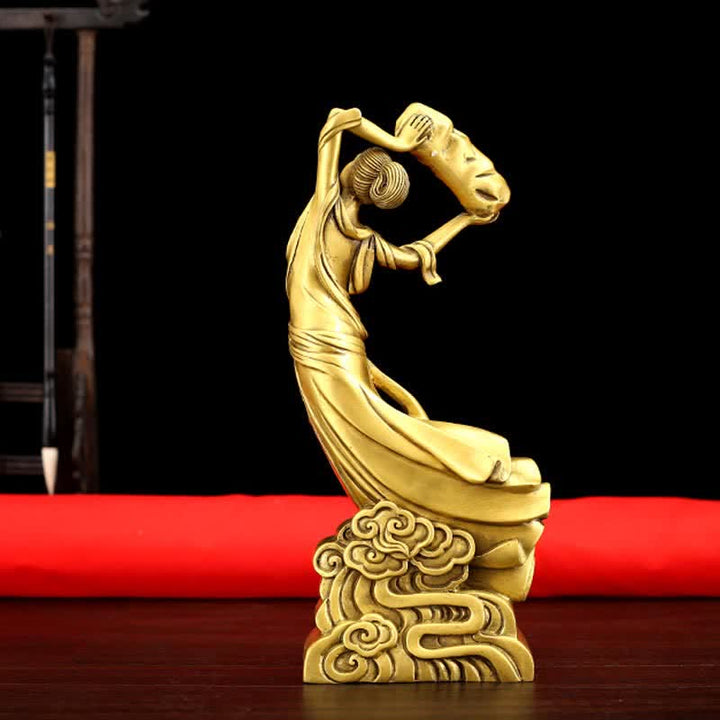Statue décorative en cuivre du Bodhisattva Nuwa qui répare le ciel