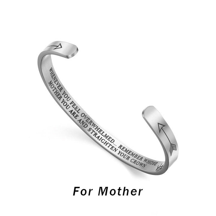 Bracelets inspirants en Buddha Stones Cadeau personnalisé pour elle Lui Mantra gravé Bracelet manchette Bijoux couronne