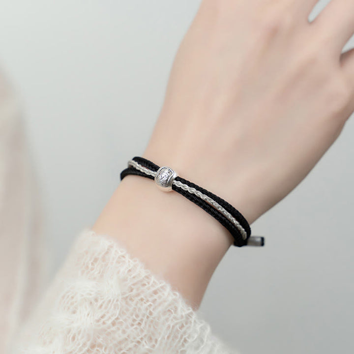 Bracelet en corde tibétain en argent sterling 925 Buddha Stones et déesse de la richesse et de la chance Zakiram