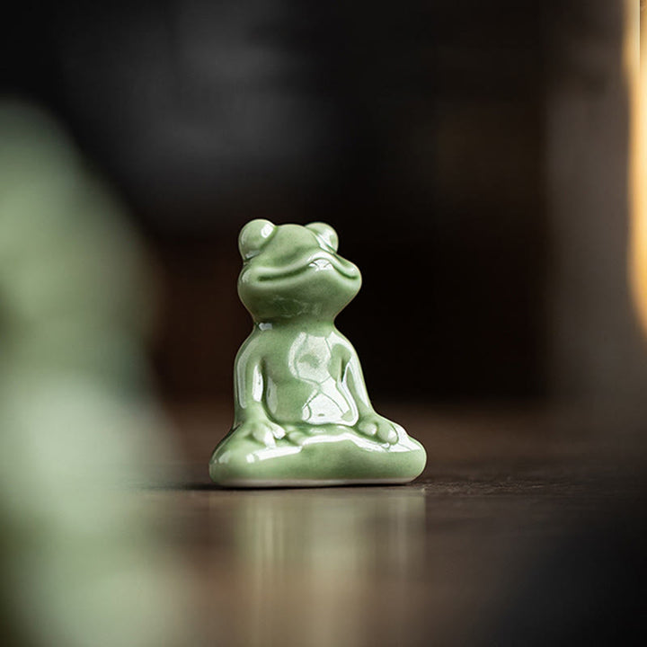 Buddha Stones Mini Petite Méditation Lotus Repos Grenouille Céramique Richesse Chance Maison Thé Animal Figurine Décoration