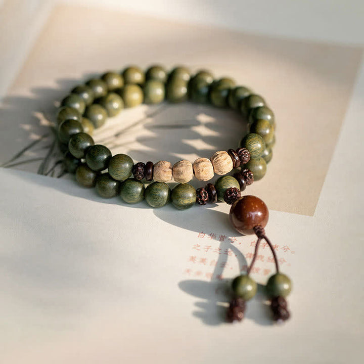 Bracelet de paix positive en bois de santal vert