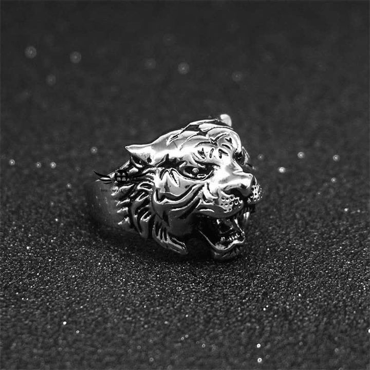 Bague de motard punk rock calme et équilibrée en acier titane avec tête de tigre pour homme