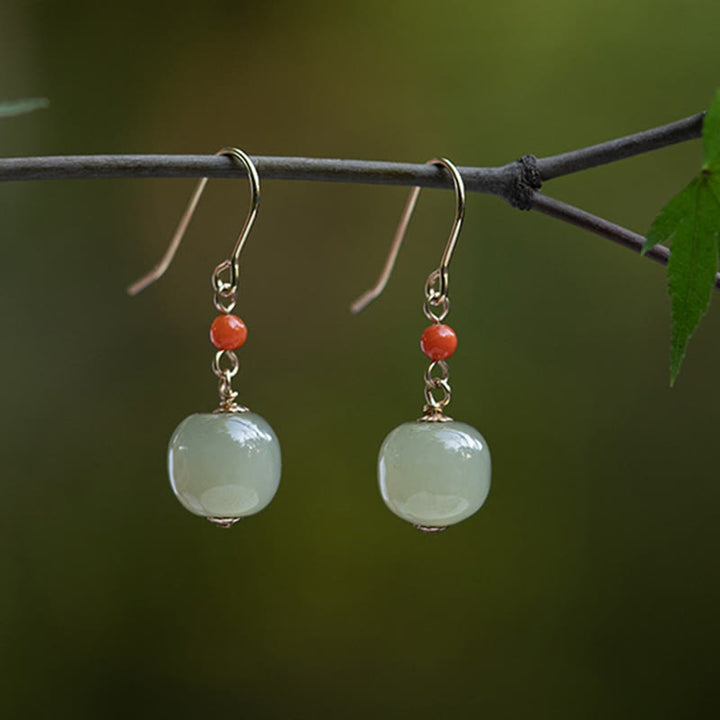 Boucles d'oreilles pendantes porte-bonheur en jade rouge Hetian plaqué or 14 carats et argent sterling 925 avec Buddha Stones - Plaqué or 14 carats - Jade vert clair - image 0