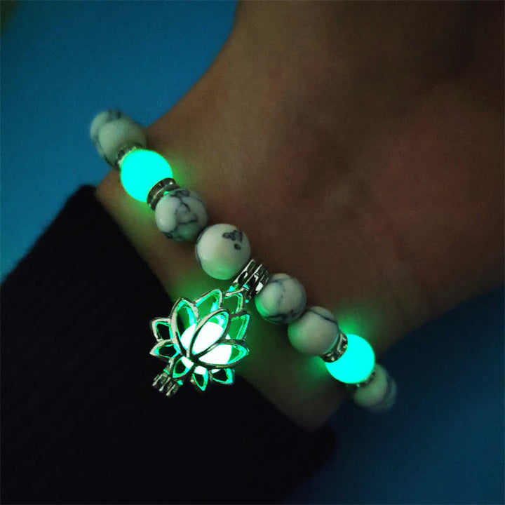 Bracelet de protection Lotus en perles lumineuses en turquoise tibétaine Buddha Stones