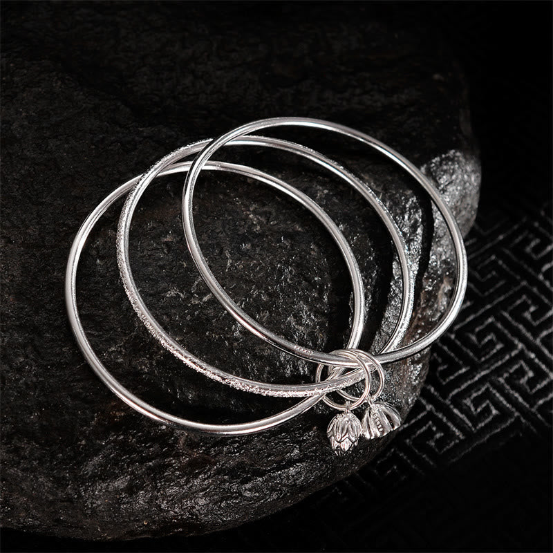 Bracelet jonc en cuivre blanc avec fleur de lotus et Buddha Stones