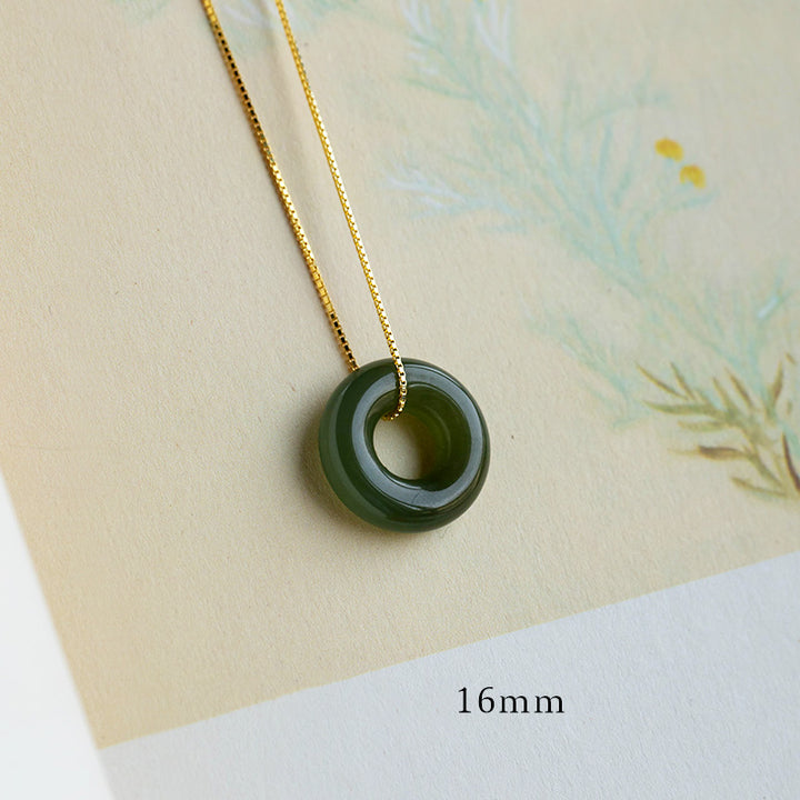 Collier pendentif en jade rond naturel Buddha Stones et boucle de paix, porte-bonheur et abondance