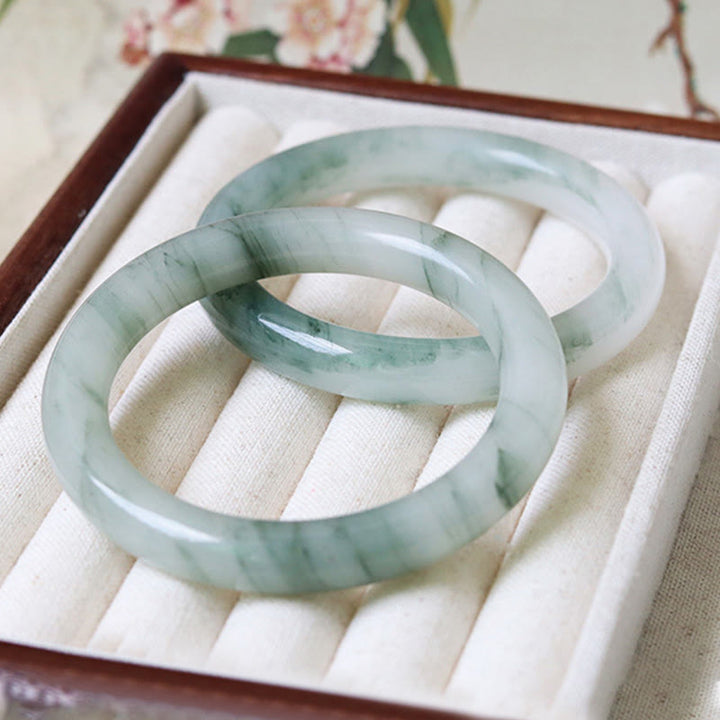 Bracelet jonc en jade naturel Buddha Stones pour la chance et la prospérité
