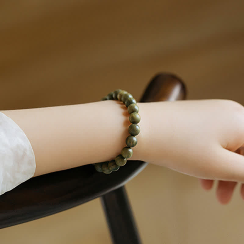 Bracelet Tibétain apaisant en bois de santal vert