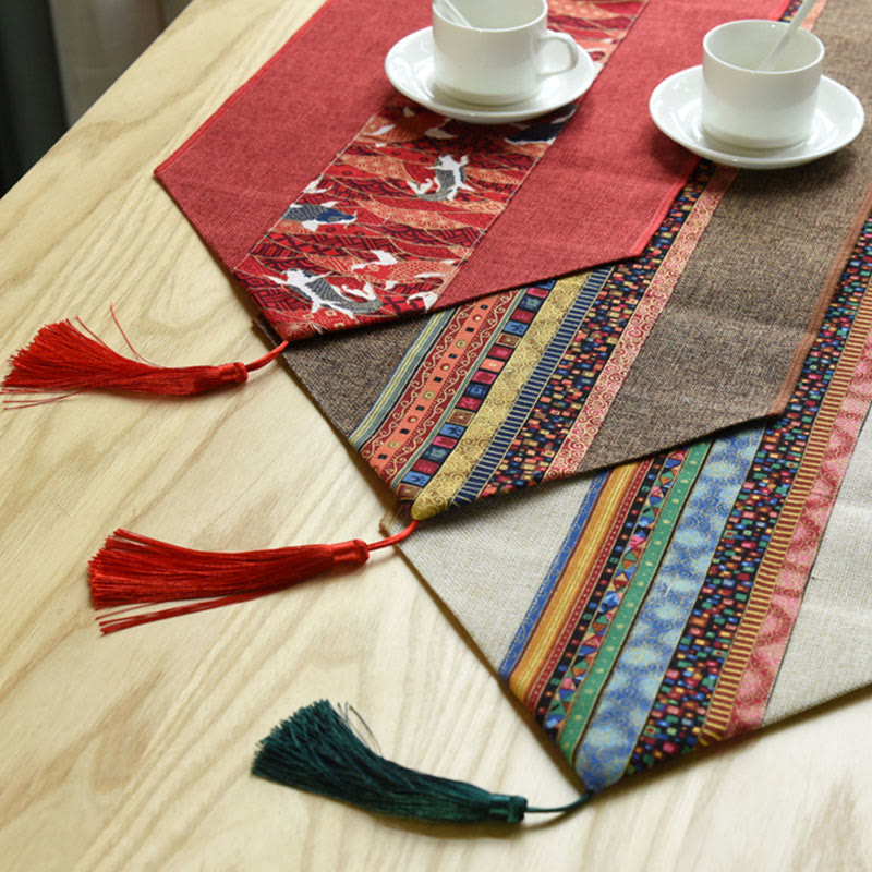 Chemin de table en coton et lin avec pompons, Buddha Stones, style chinois classique, lotus, poisson koï, fleur, grue, calligraphie, illumination