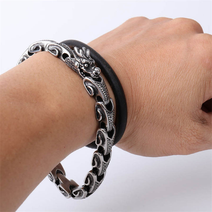 Bracelet porte-bonheur en acier titane et dragon